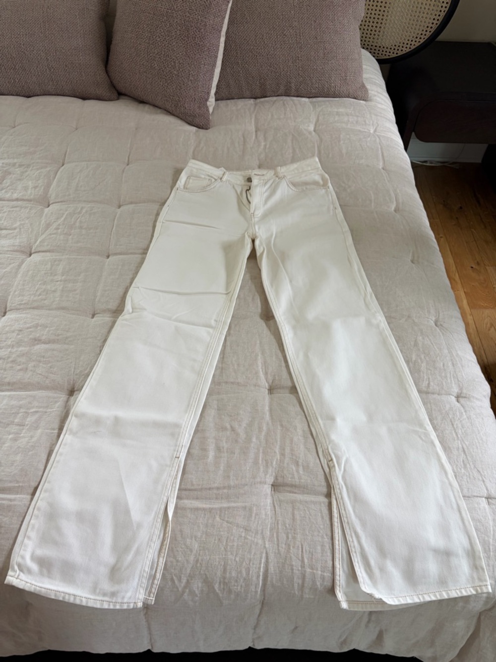 Massimo Dutti Cream Wide-Leg Jeans